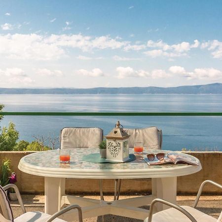 Awesome Home In Podgora With Kitchen Exterior photo